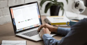 What is a plain text email
